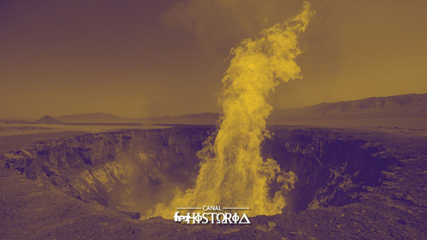 O Segredo da "Porta do Inferno" Que Arde Há Décadas